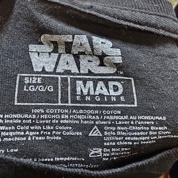 Starwars Mandalorian T-Shirt - Picture 2 of 2